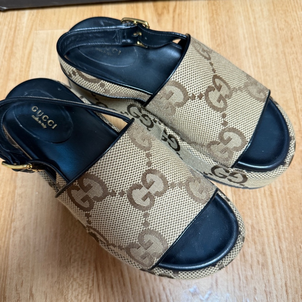 Gucci Brown and Beige GG Platform Slingback Sandals - Picture 5 of 10